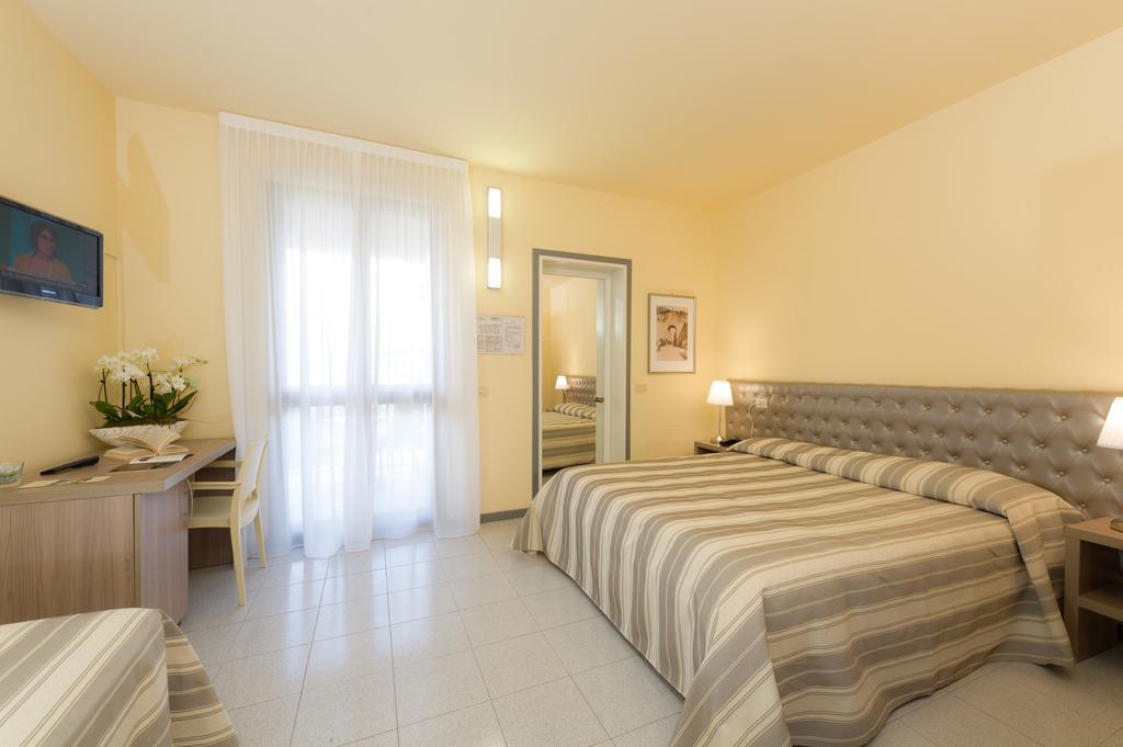 Hotel Gemma Del Mare Marina di Pietrasanta Zewnętrze zdjęcie