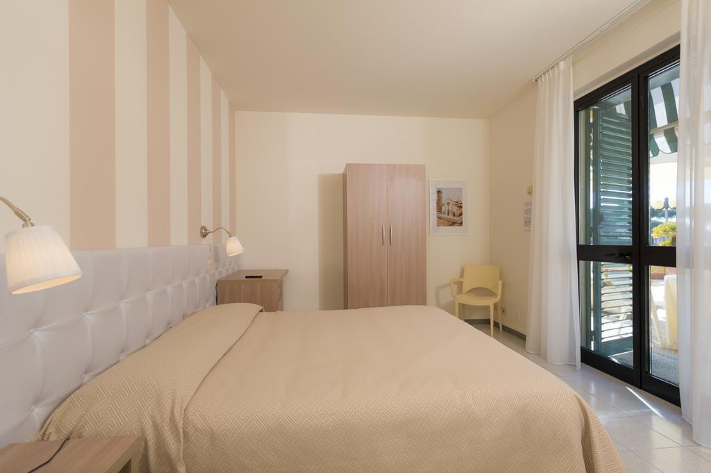 Hotel Gemma Del Mare Marina di Pietrasanta Zewnętrze zdjęcie